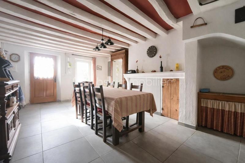 Maison - 107 m² - 5 pièces