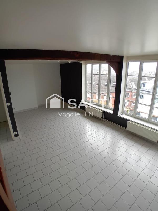 Appartement - 90 m² - 5 pièces