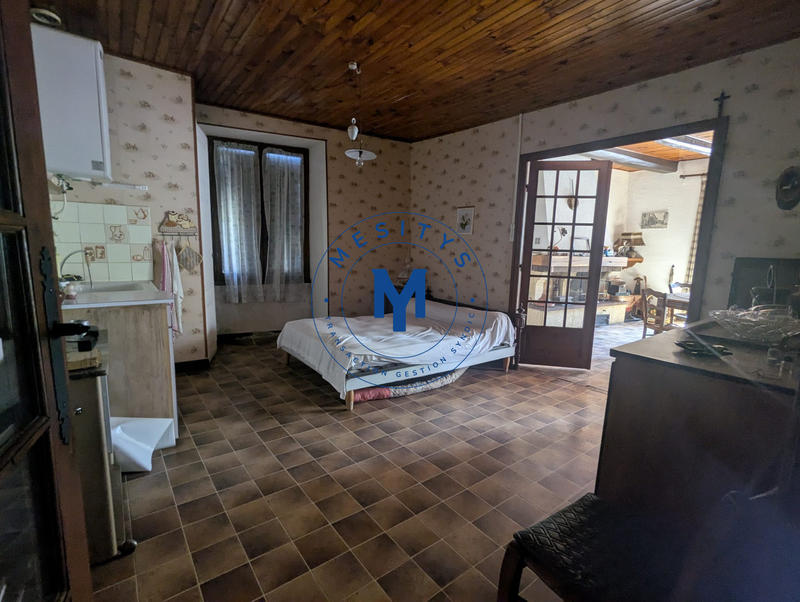 Maison ancienne - 210 m² - 6 pièces