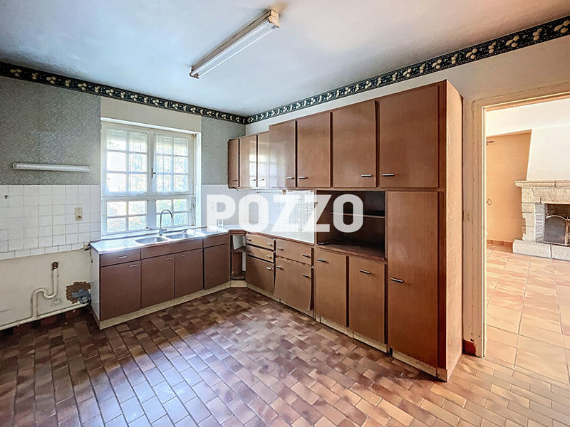Maison - 380 m² - 12 pièces