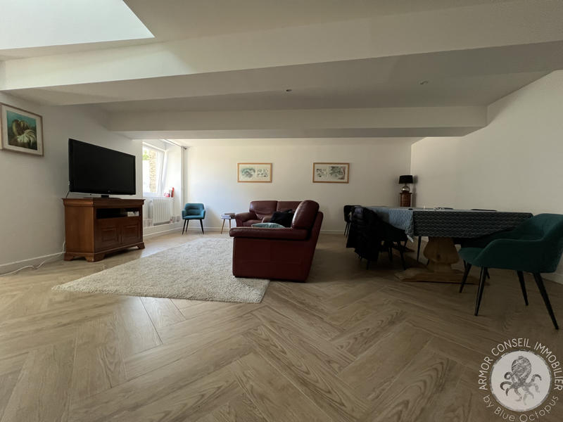 Maison - 150 m² - 7 pièces