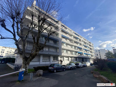 Appartement - 101 m² - 5 pièces