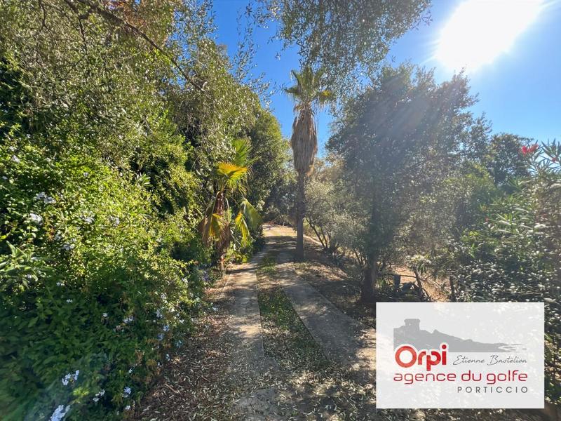 Maison - 143 m² - 3 pièces