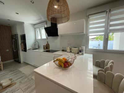 Maison - 68 m² - 4 pièces