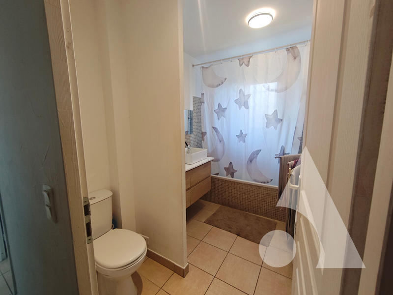 Maison - 83 m² - 4 pièces