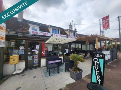 Local commercial - 150 m² - 5 pièces