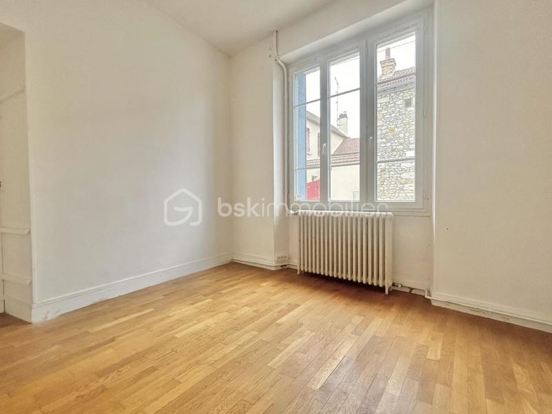 Maison - 157 m² - 8 pièces