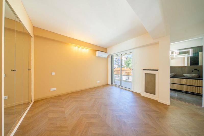 Appartement - 128 m² - 4 pièces