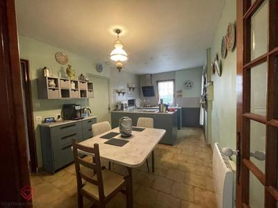 Villa - 144 m² - 6 pièces