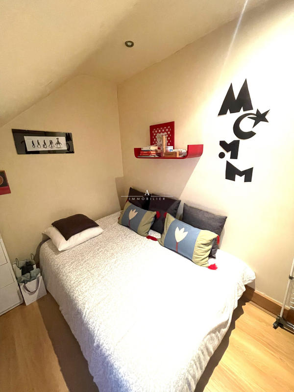 Maison - 91 m² - 6 pièces