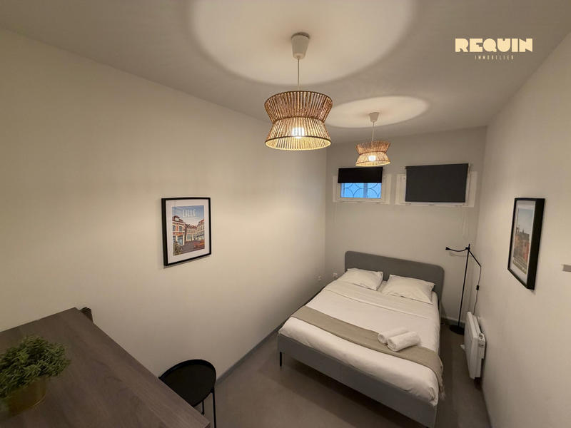 Appartement - 96 m² - 6 pièces