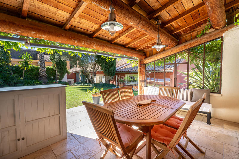 Maison - 170 m² - 6 pièces