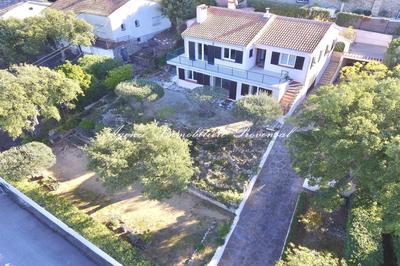 Maison - 168 m² - 6 pièces