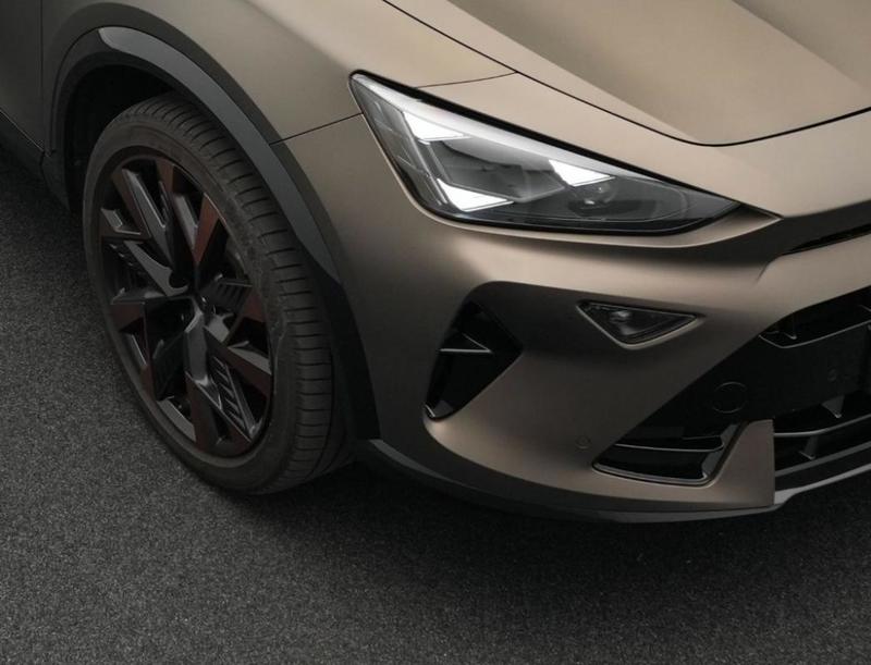 Cupra Formentor 272 Vz Hybrid Rechargeable / Coffre et Sieges Elec Regulateur de Distance Volant Super Sport