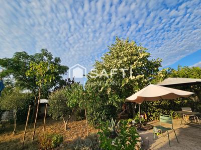 Maison - 245 m² - 7 pièces