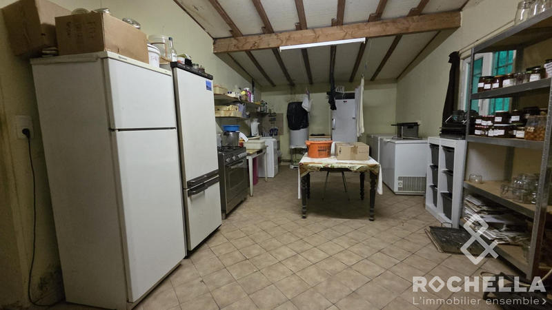 Maison ancienne - 190 m² - 8 pièces