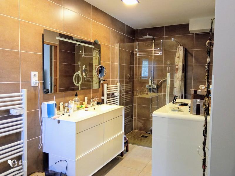 Maison - 176 m² - 5 pièces