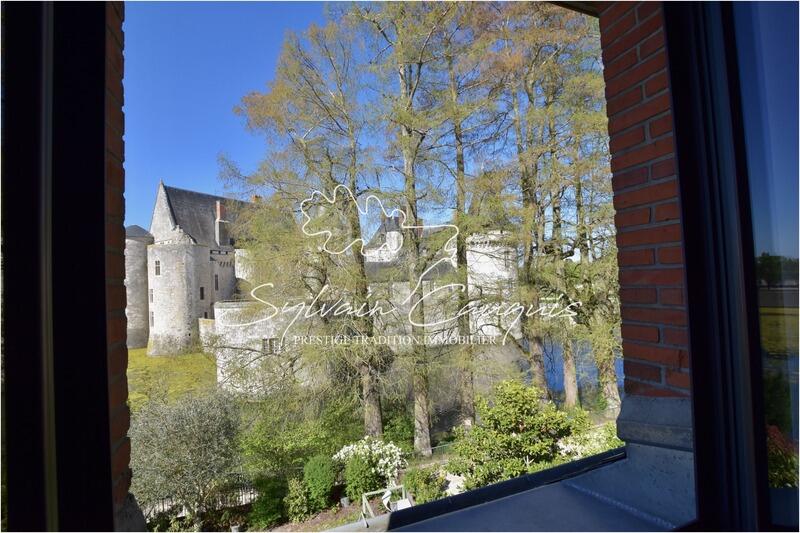 Maison de ville - 292 m² - 11 pièces