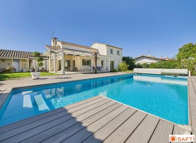 Maison - 170 m² - 5 pièces