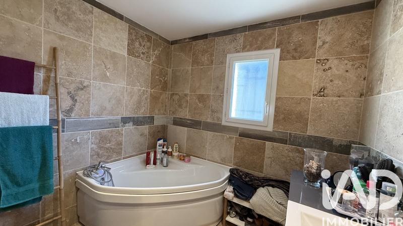 Maison - 140 m² - 5 pièces