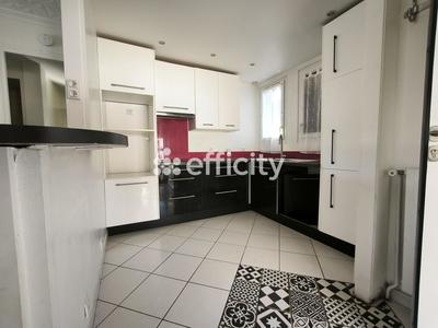 Maison - 65 m² - 4 pièces