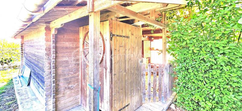 Maison - 200 m² - 4 pièces