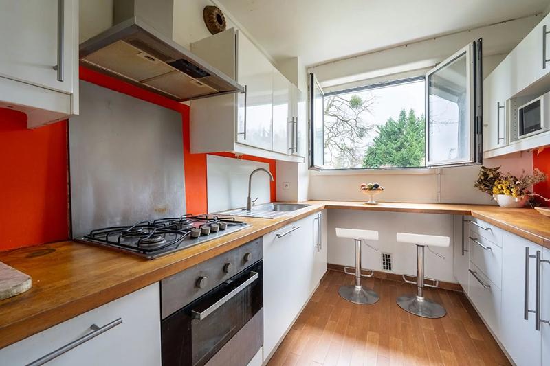 Appartement - 99 m² - 4 pièces