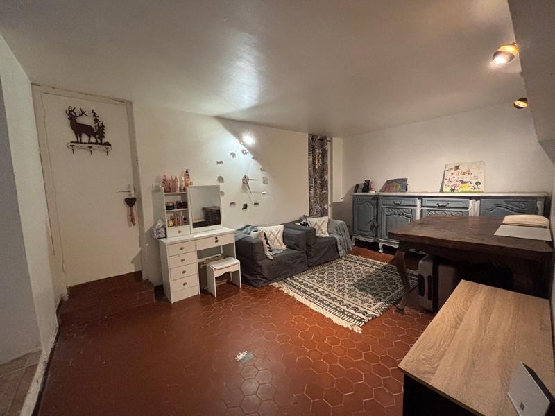 Maison - 201 m² - 5 pièces