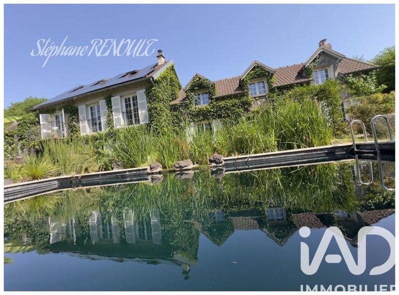 Maison - 218 m² - 6 pièces