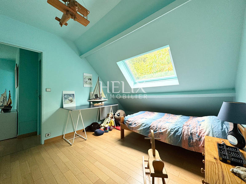 Maison - 153 m² - 7 pièces