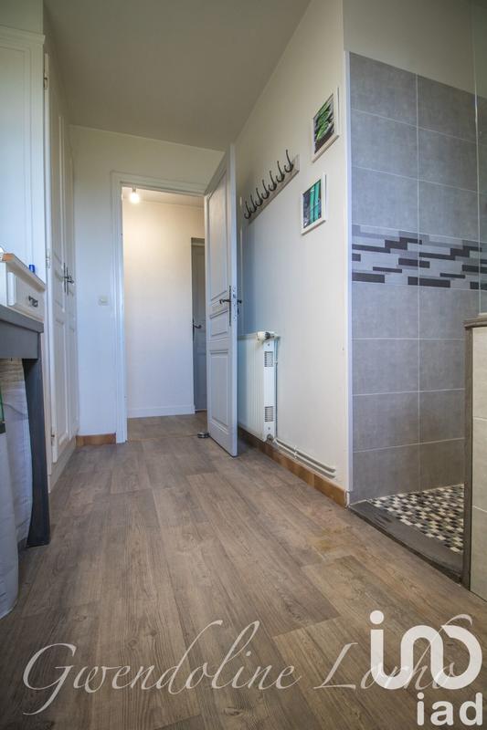 Maison - 225 m² - 7 pièces