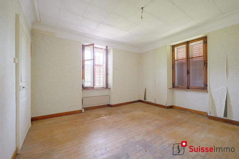 Maison - 270 m² - 11 pièces