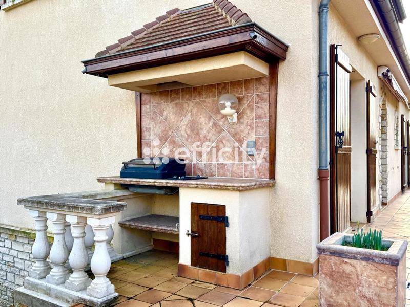 Pavillon - 183 m² - 8 pièces