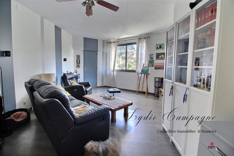 Propriété - 156 m² - 6 pièces