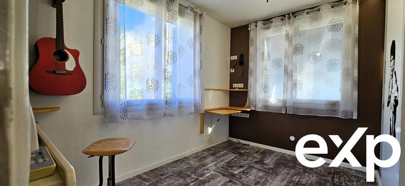 Maison - 110 m² - 6 pièces