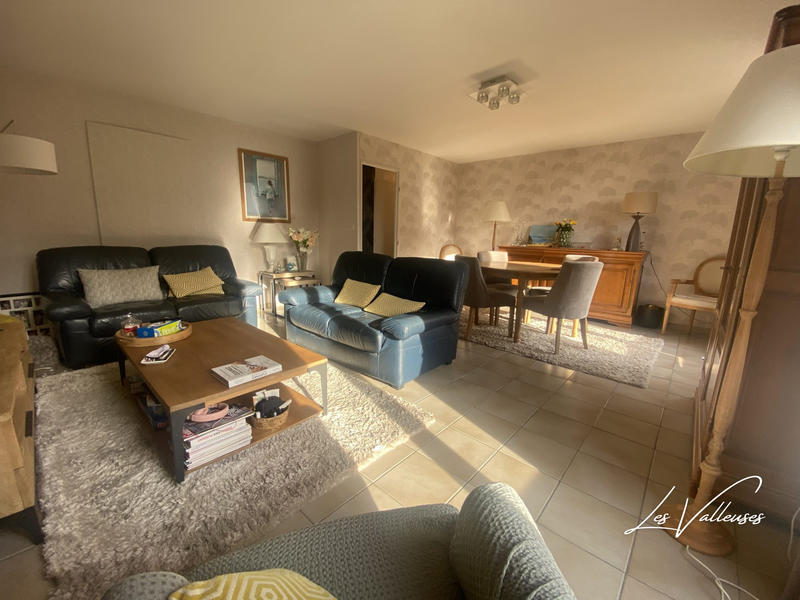 Maison traditionnelle - 129 m² - 6 pièces