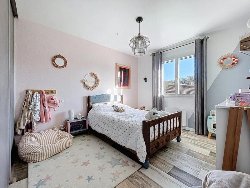 Maison - 183 m² - 5 pièces