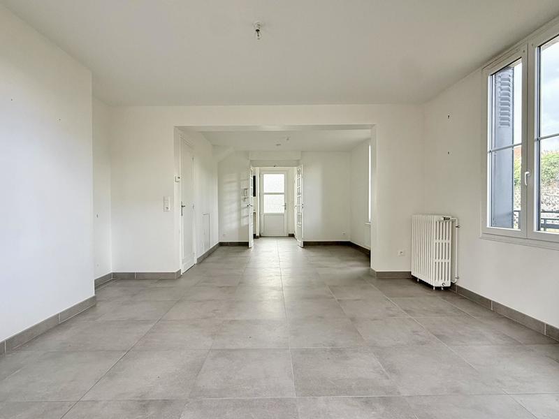 Triplex - 97 m² - 4 pièces