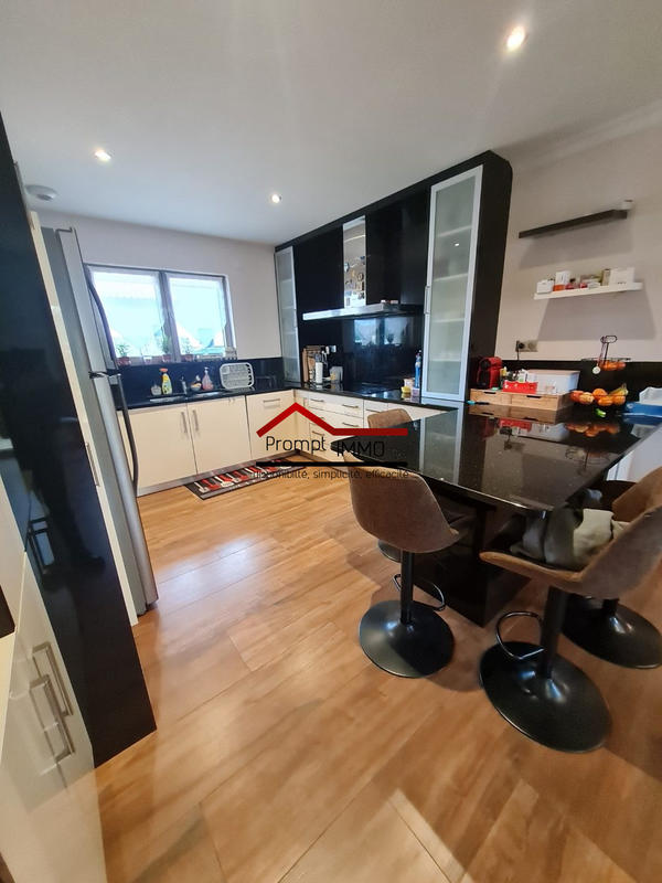 Villa - 130 m² - 5 pièces