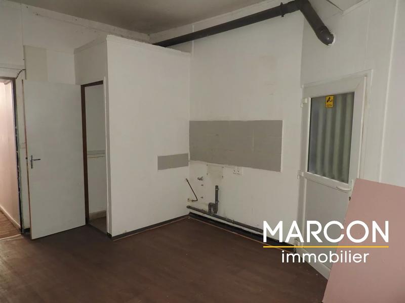 Immeuble - 95 m² - 5 pièces