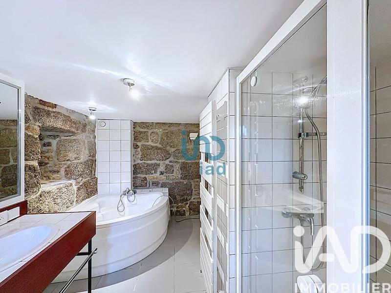 Maison - 170 m² - 7 pièces