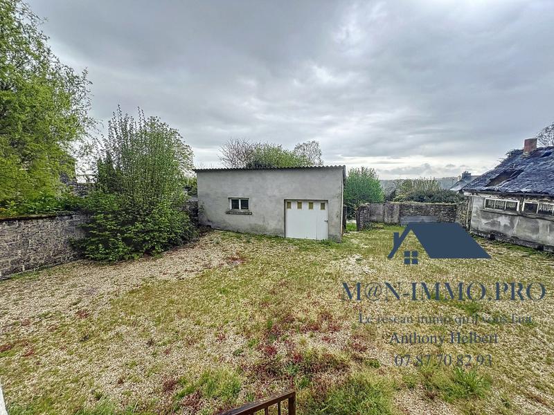 Maison - 284 m² - 10 pièces