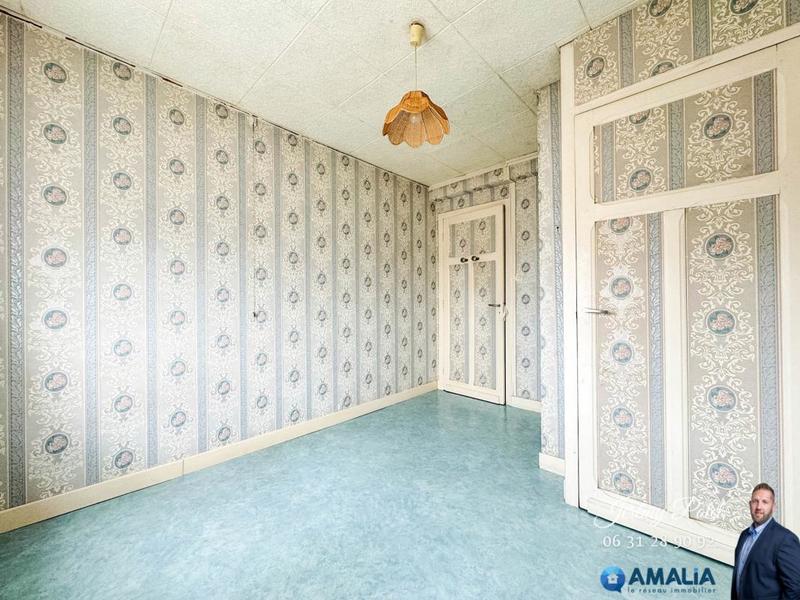 Maison - 90 m² - 5 pièces