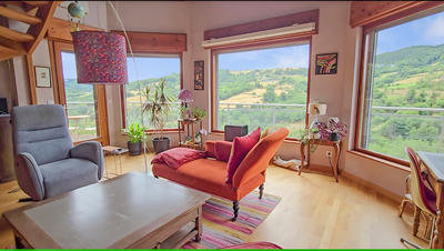 Maison - 195 m² - 6 pièces