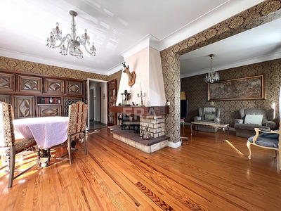 Maison - 158 m² - 8 pièces