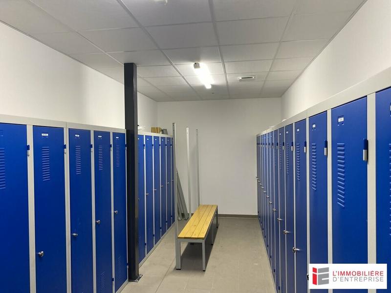 Local d'activité / Entrepôt - 455 m²