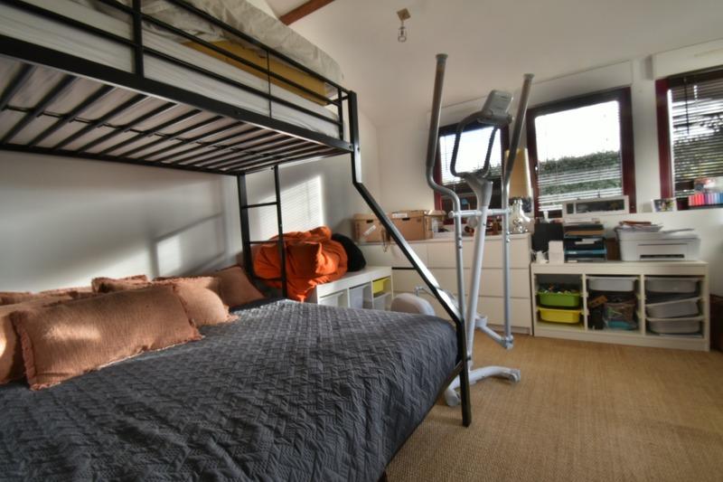 Maison - 121 m² - 6 pièces