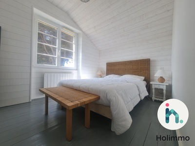 Maison traditionnelle - 95 m² - 4 pièces