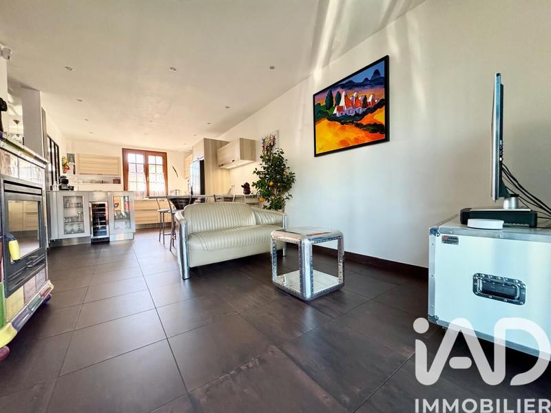 Maison - 190 m² - 7 pièces