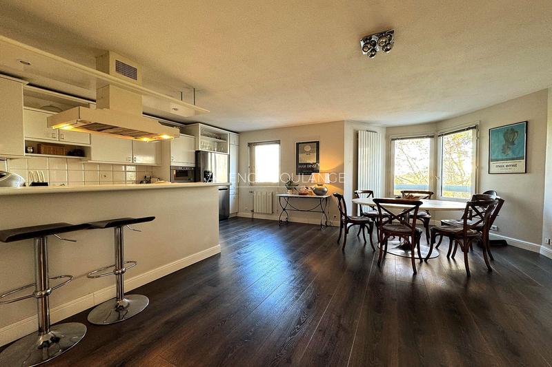 Appartement - 164 m² - 7 pièces